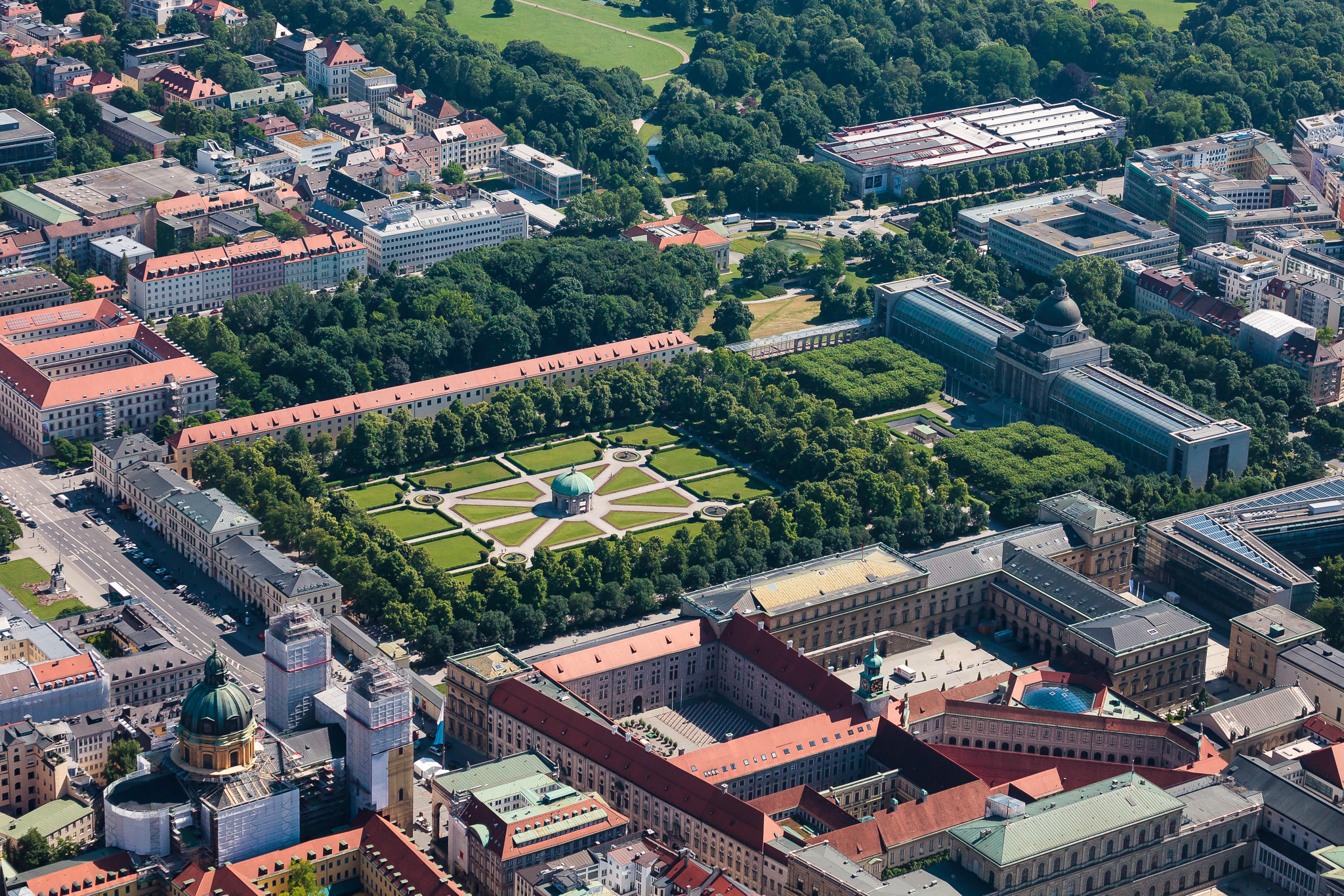 Luftaufnahmen Hofgarten, Residenz, München, Bayern