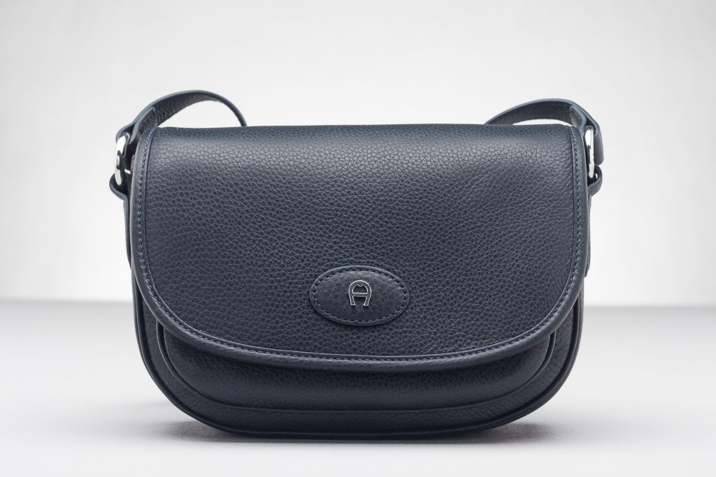 Handtasche Etienne Aigner